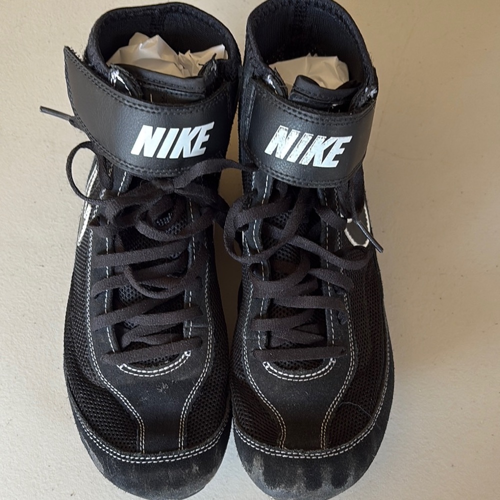 Nike Black Athletic Shoes